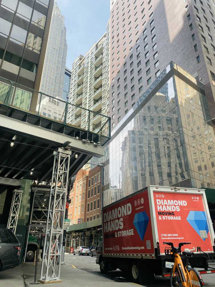 Diamond Hands Moving & Storage in New York