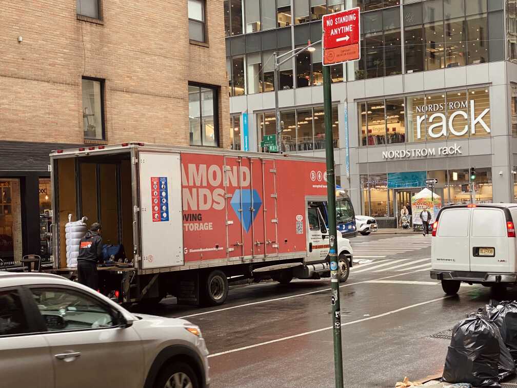 Diamond Hands Moving & Storage in New York