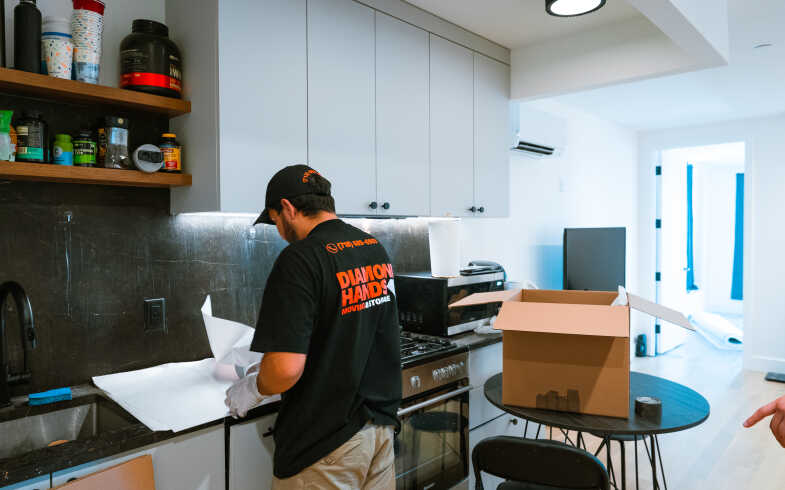 Diamond Hands Moving & Storage in New York