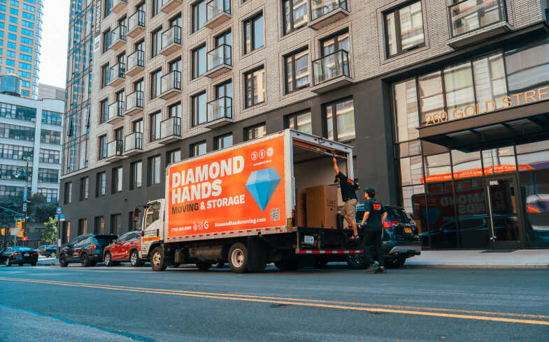 Diamond Hands Moving & Storage in New York