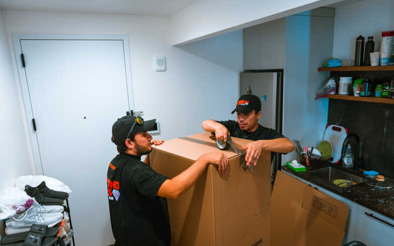 Diamond Hands Moving & Storage in New York